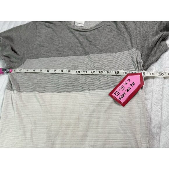 Denim & Flower Ricky Singh Colorblock White Gray Pinstripe T-Shirt Men's Large - Picture 5 of 9